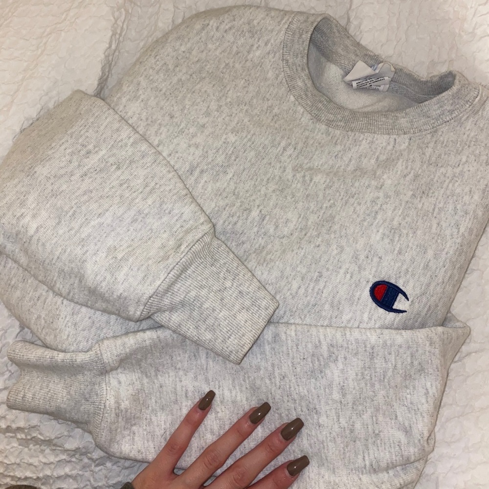 Champion sweatshirt